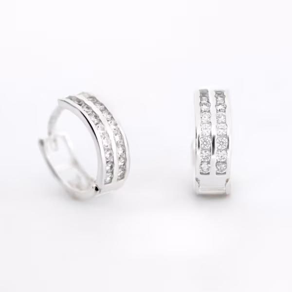 Arete línea diamantada doble plata 925
