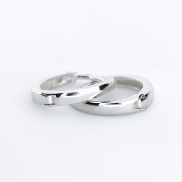 arete corte u plata 925 clic oro acostados