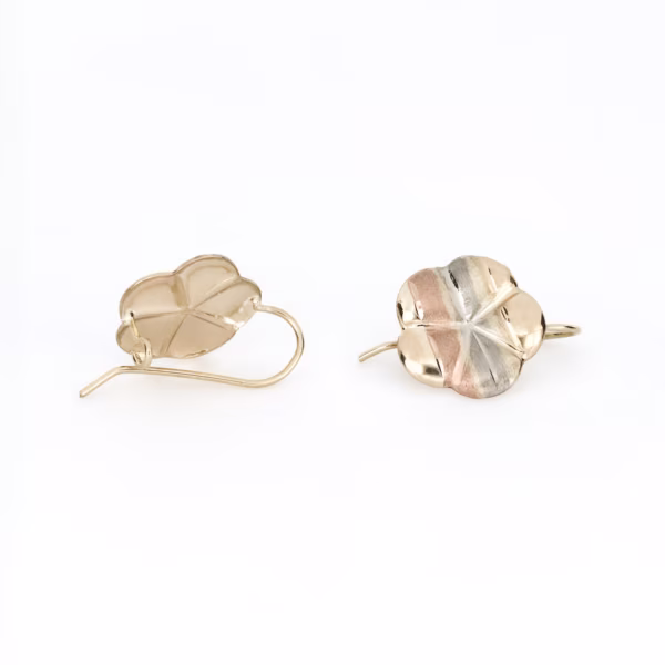 aretes flor de 3 oros oro 10k vista lateral