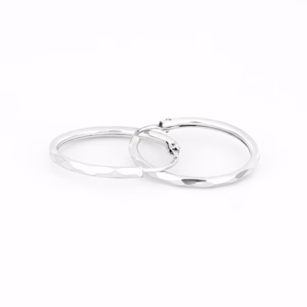 Arracada facetada plata 925 entrelazados