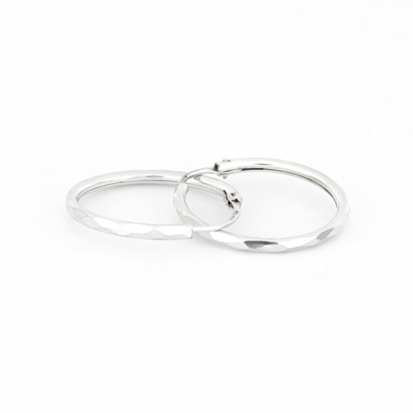 Arracada facetada plata 925 entrelazados