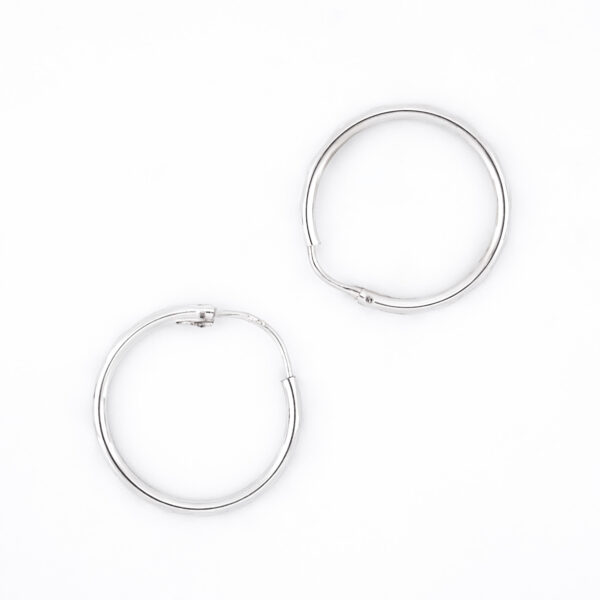 Arracada facetada plata 925 superior