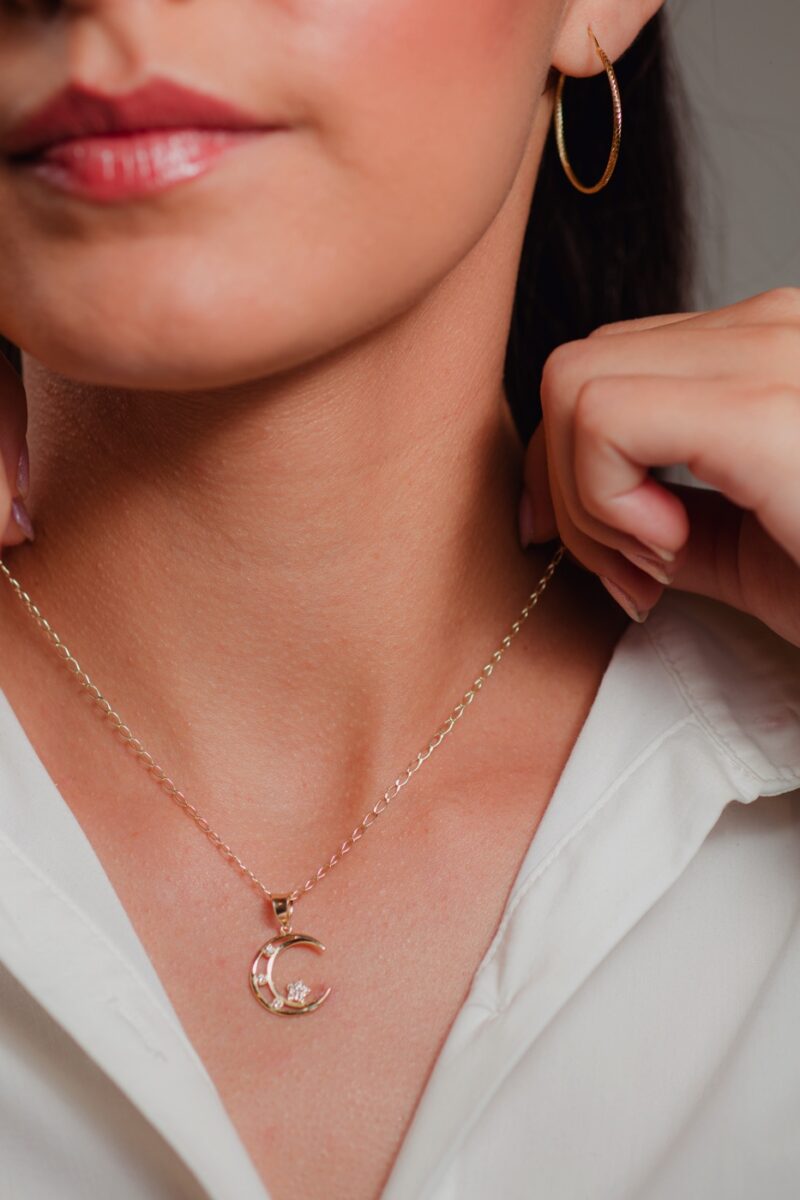 `Joyería de oro y plata al mayoreo collar luna